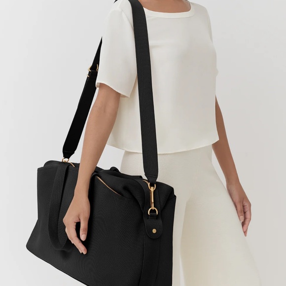 Cuyana Weekender Bag - Picture 4 of 11